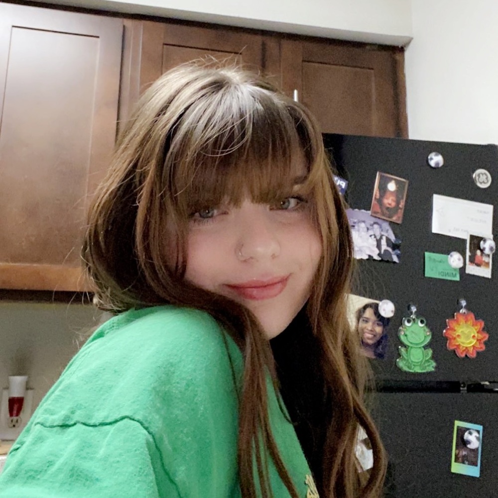 Meet your Posher, Hannah